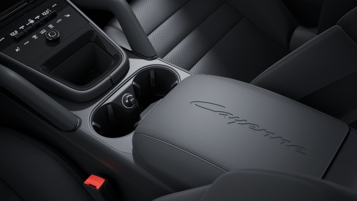 Armauflage Mittelkonsole vorn mit Modellschriftzug