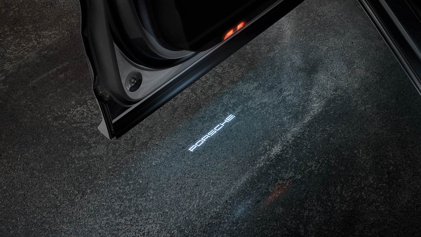 LED-Türprojektoren "PORSCHE" Schriftzug