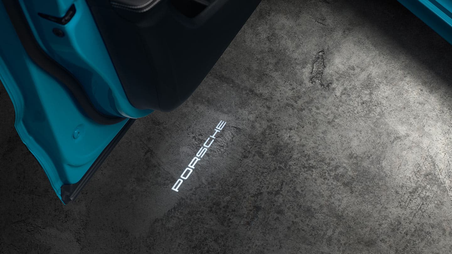 LED-Türprojektoren "PORSCHE" Schriftzug