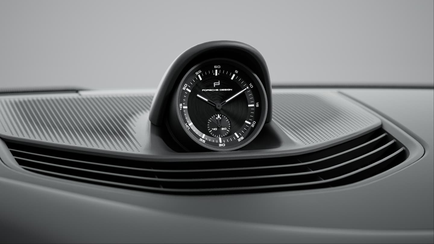 Sport Chrono Paket mit Porsche Design Subsecond Uh