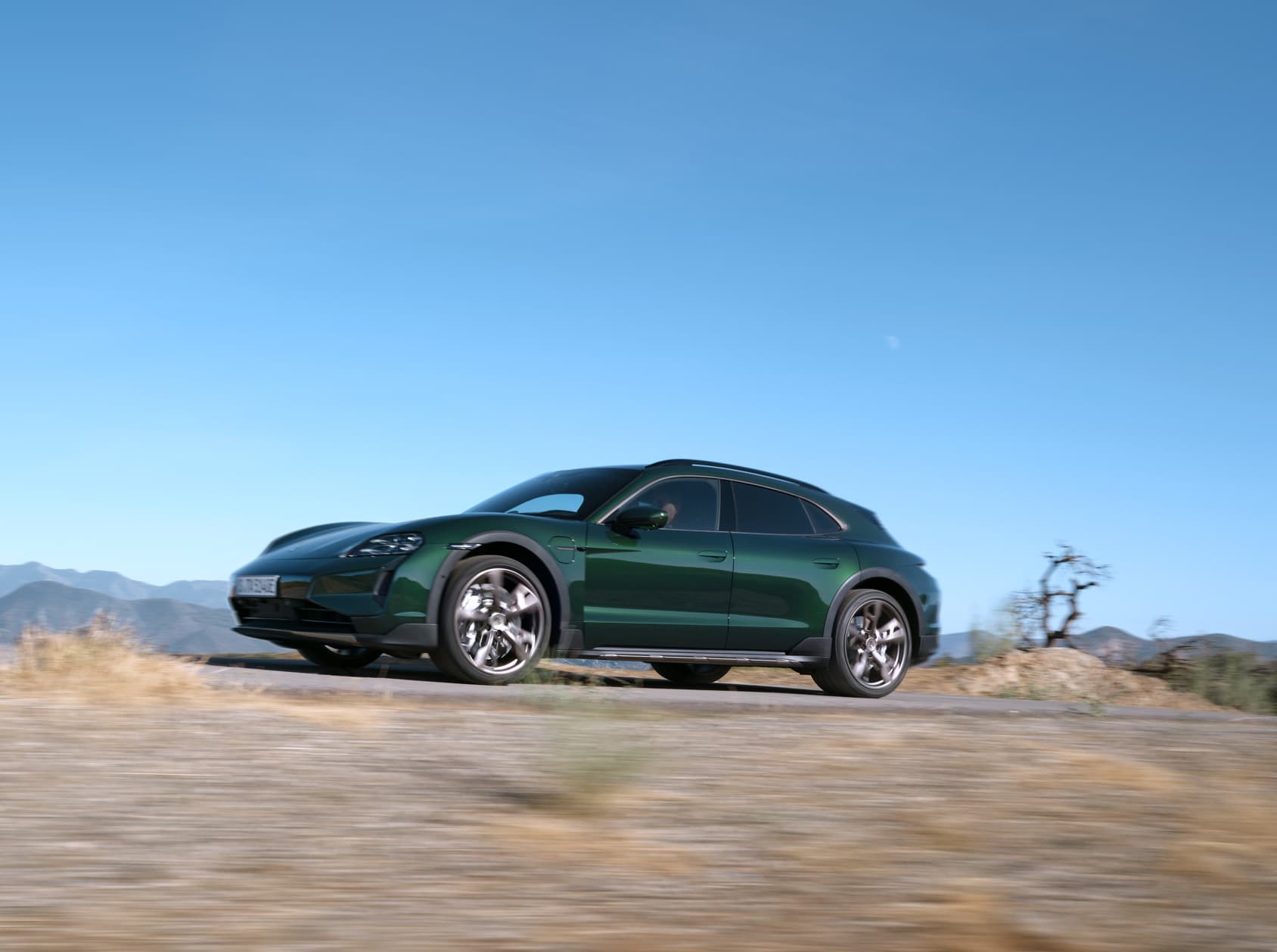 taycan Taycan Turbo S Cross Turismo